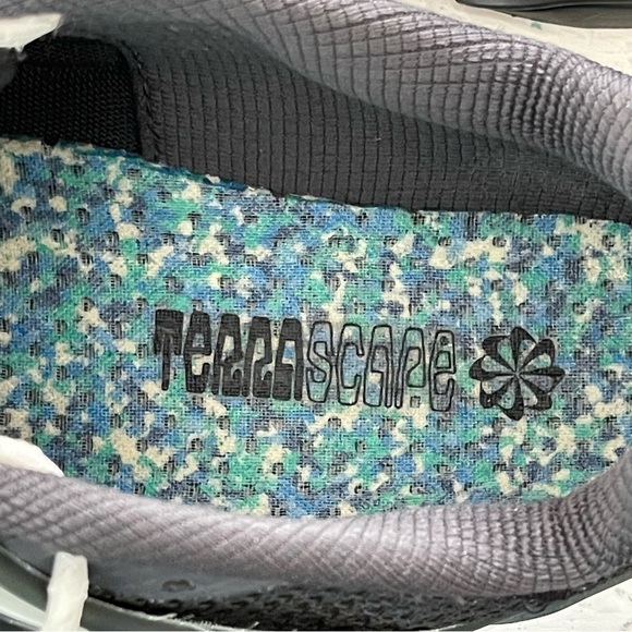 Nike Air Max Terrascape Plus size 10.5 black gray white sneakers shoes - Picture 11 of 14